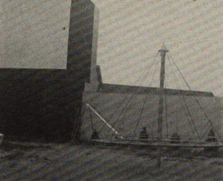 Lansing Drive-In Theatre - Playground 1949 Theatre Catalog